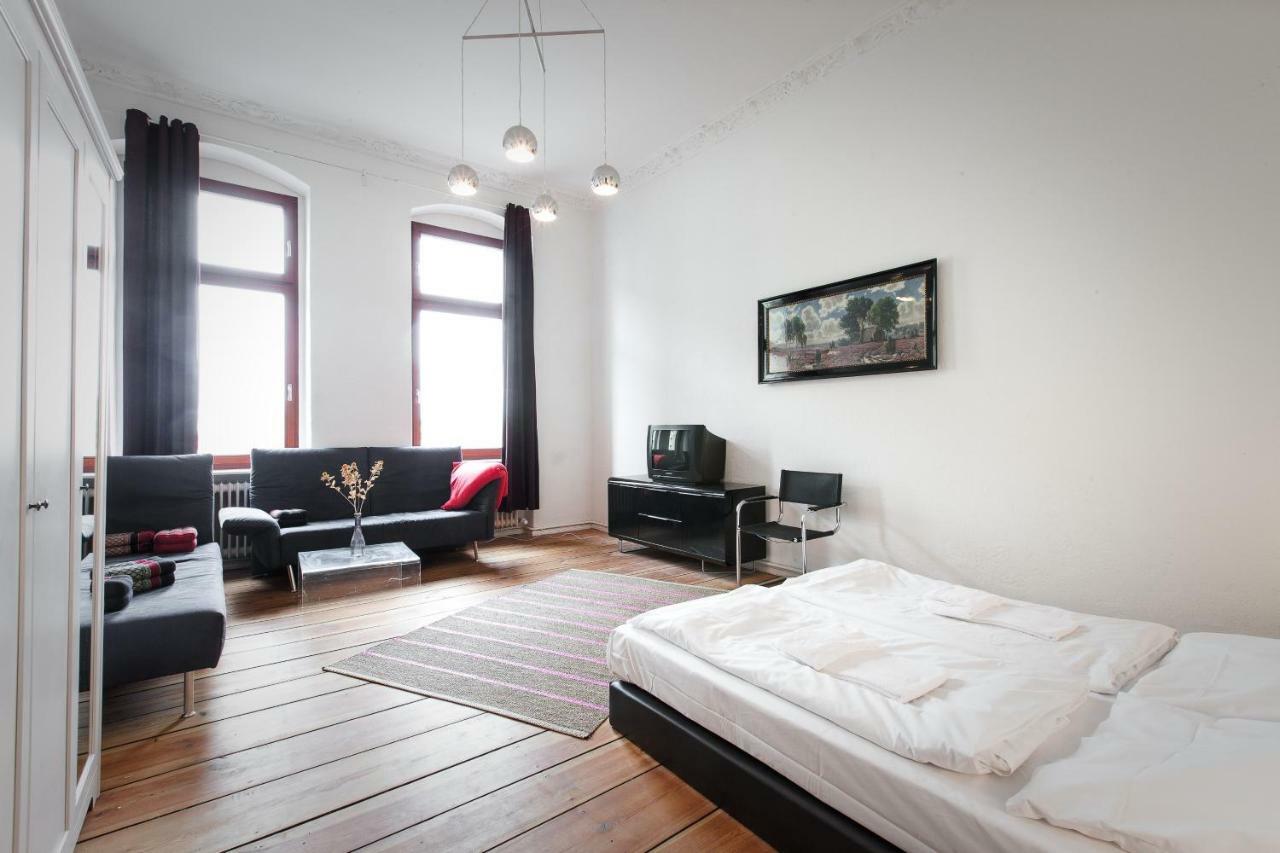 3 Bedroom Apartment Berlin Exterior foto